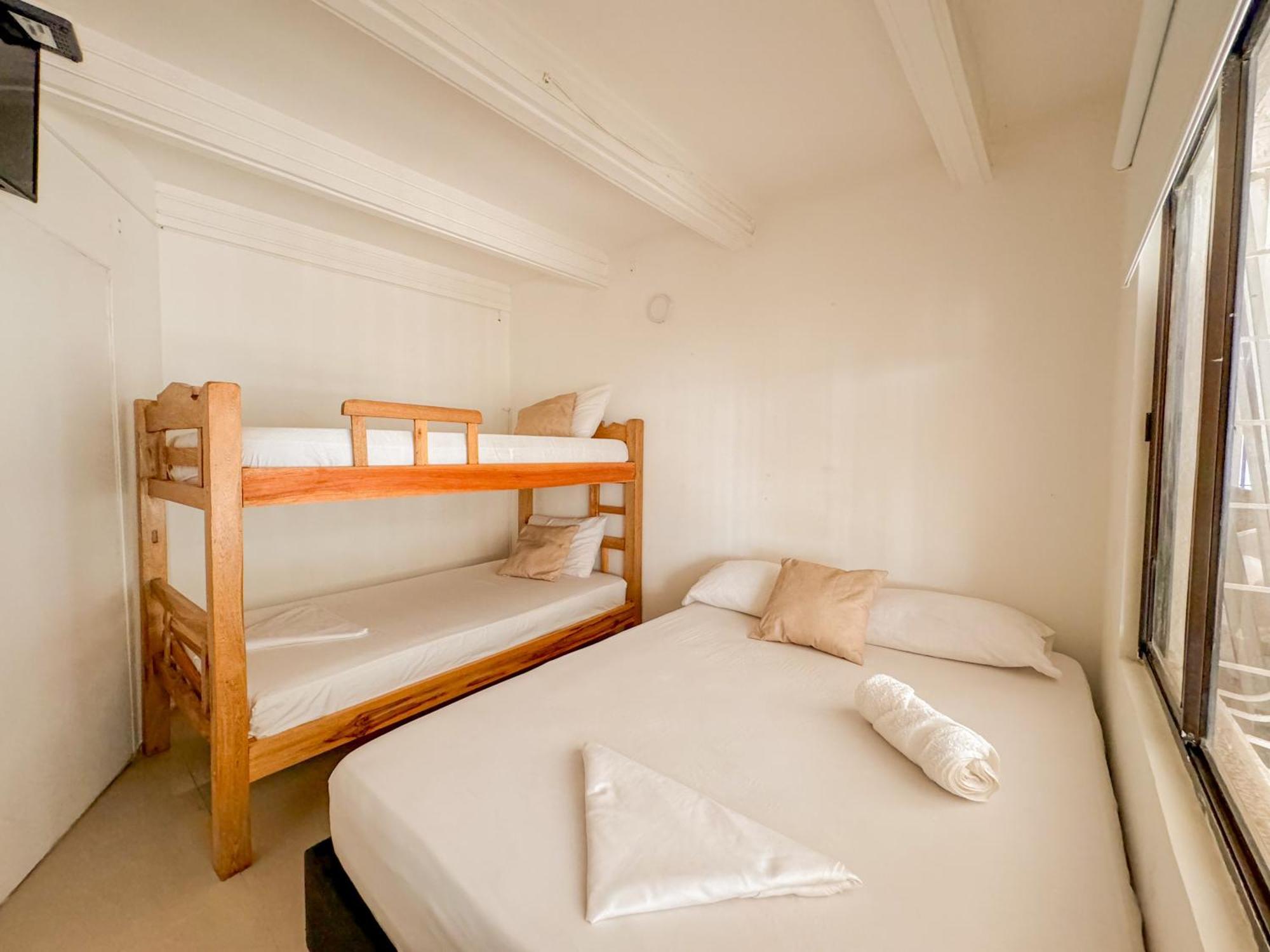 Hotel Tamaca House Puerto de Gaira Exteriör bild