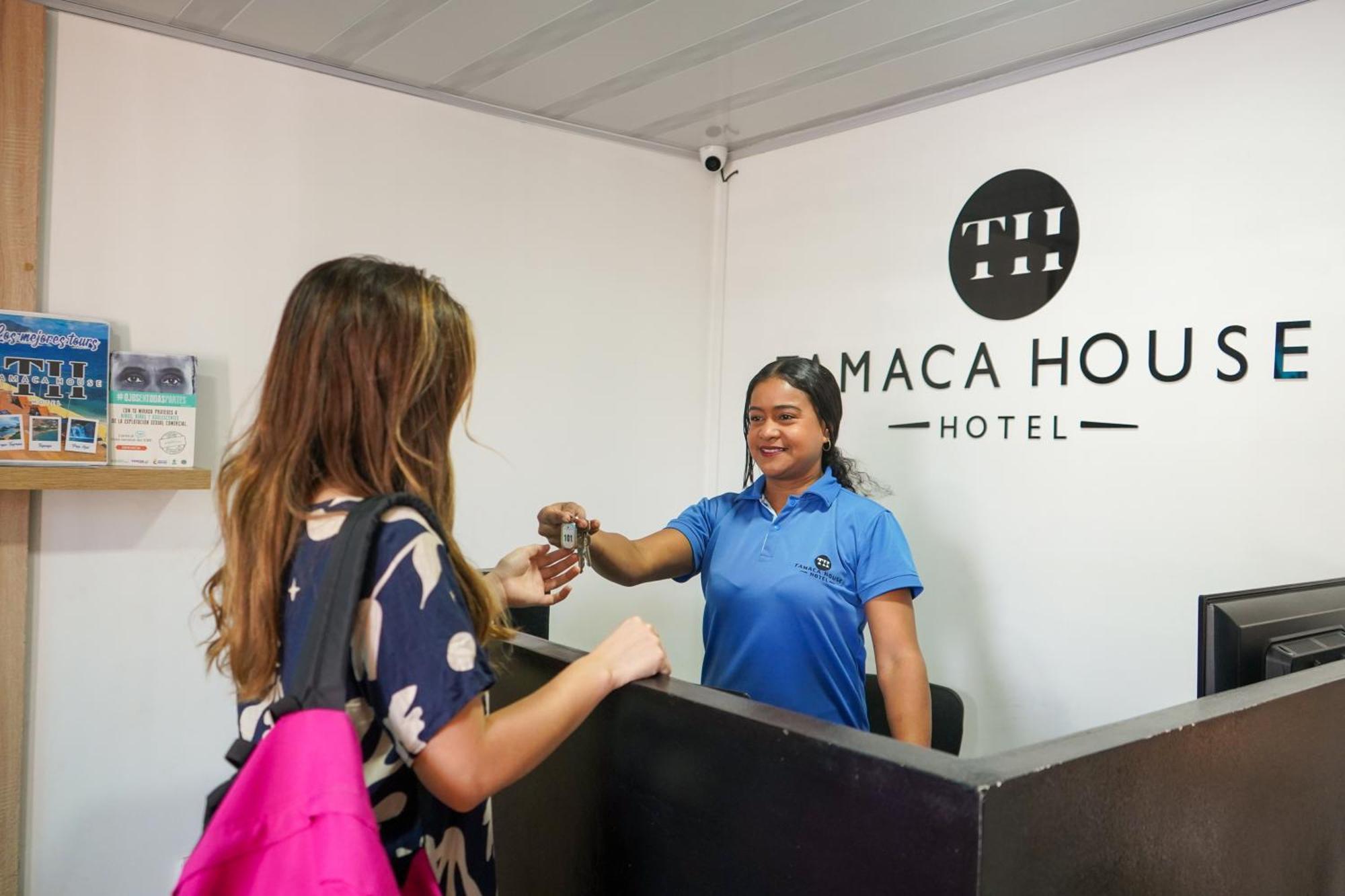 Hotel Tamaca House Puerto de Gaira Exteriör bild